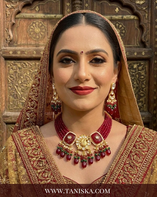 The Crimson Blossom Heritage Set