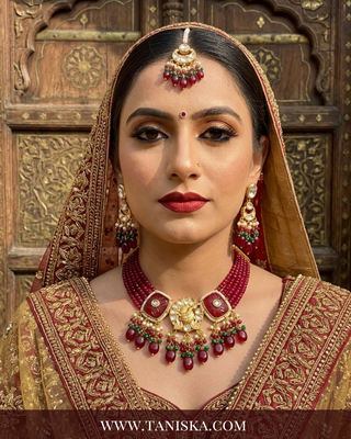 The Crimson Blossom Heritage Set