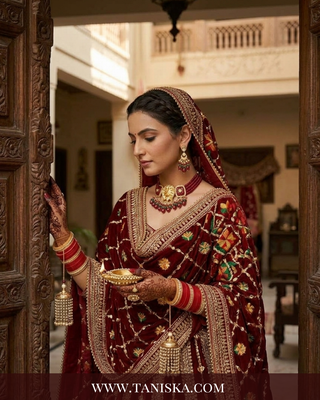 The Crimson Blossom Heritage Set