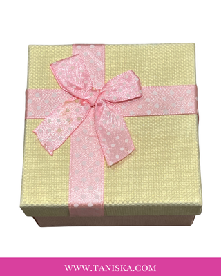 Signature Royal Keepsake Gift Box