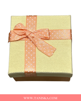 Signature Royal Keepsake Gift Box