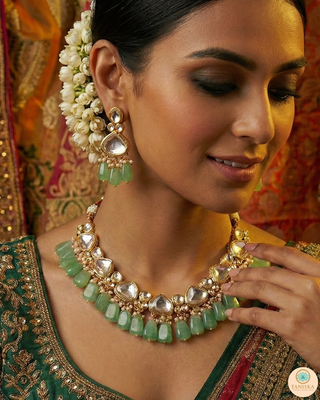 MEEREN Kundan Choker Necklace Set (Mint)