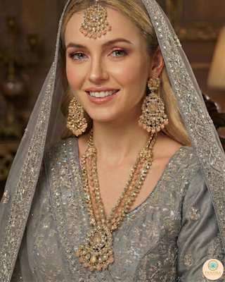 The Noor-e-Awadh Long Haar Set