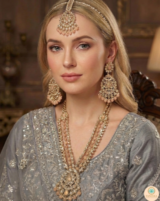 The Noor-e-Awadh Long Haar Set