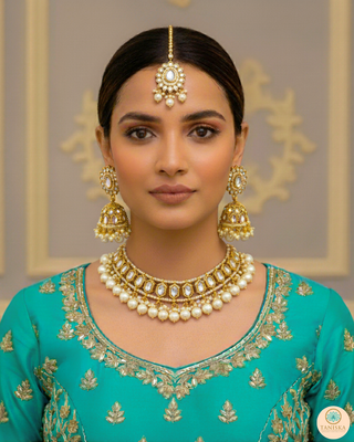Golden Traditional Necklace Set - Antique Gold
