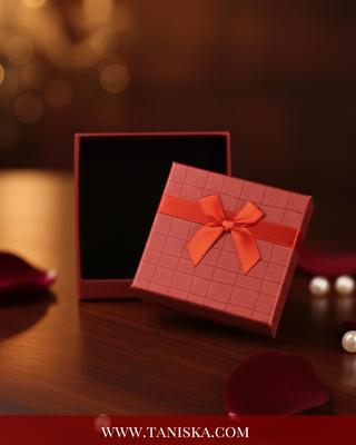 Signature Royal Keepsake Gift Box