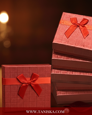 Signature Royal Keepsake Gift Box
