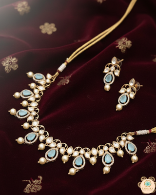 The Verra Necklace Set (Baby Blue)