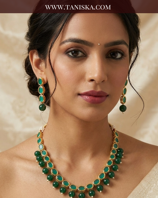 The Emerald Meenakari Kundan Set