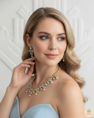 The Verra Necklace Set (Baby Blue)