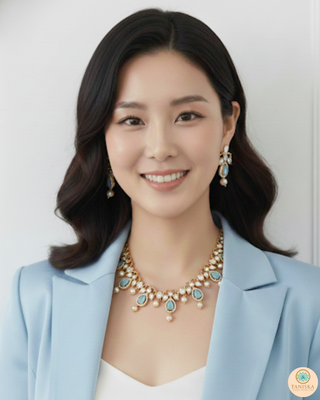 The Verra Necklace Set (Baby Blue)