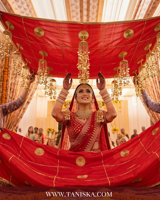 The Shagun Crimson Phulkari Kaleerey Chunnii