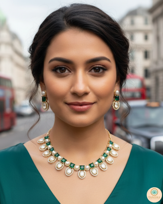 The Verra Necklace Set (Emerald Green)