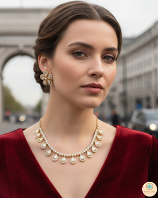 The Aurelia Floral Kundan Necklace Set