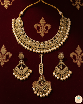 The Majestic Pearl-Droplet Necklace Set