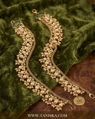 Gilded Pearl Heirloom Anklet Set