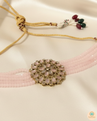 The Rose Radiance Choker Set