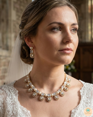 The Verra Necklace Set (Golden)
