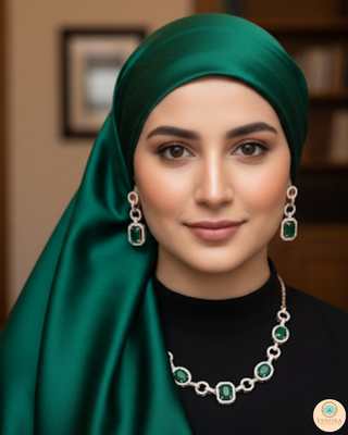 The Emerald Geo-Luxe Necklace Set