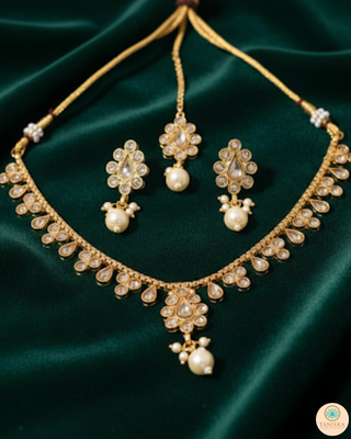 The Golden Diva Necklace Set