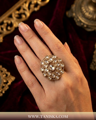 The Polki Petal Medallion Ring