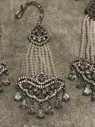 American Diamond Style Earring & Tikka Set - Silver