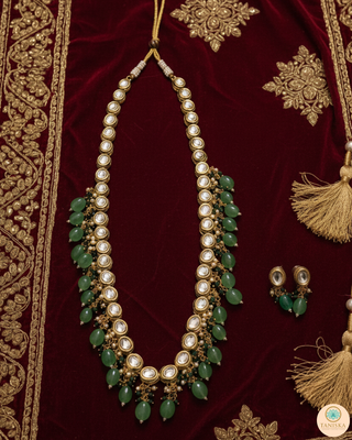 Royal Kundan & Emerald Green Long Haar