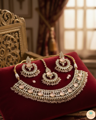 The Blush Heritage Necklace Set