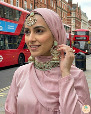 The Vintage Glow Heritage Necklace Set