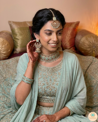 The Vintage Glow Heritage Necklace Set
