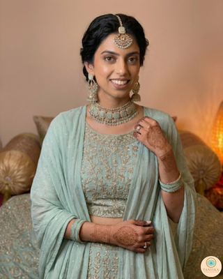 The Vintage Glow Heritage Necklace Set