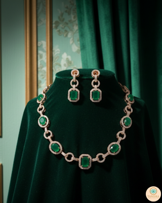 The Emerald Geo-Luxe Necklace Set