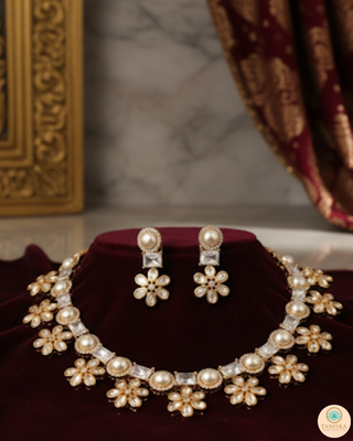 The Royal Bloom Necklace Set