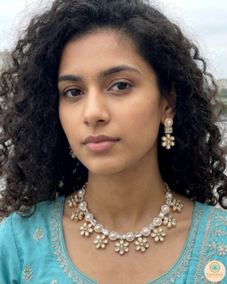The Royal Bloom Necklace Set