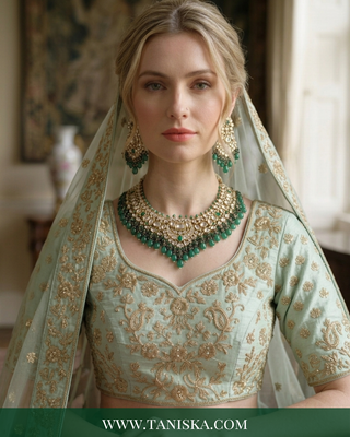 Imperial Emerald Kundan Necklace & Earring Set