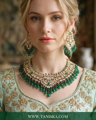 Imperial Emerald Kundan Necklace & Earring Set