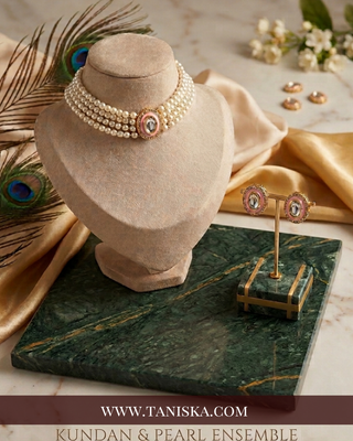 The Noor Mahal Kundan Choker Set