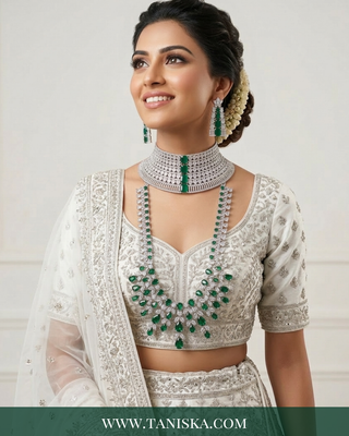 The Emerald Radiance Diamond Bridal Set