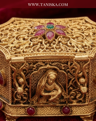 The Rajwada Palki Sindoor Dholi Box