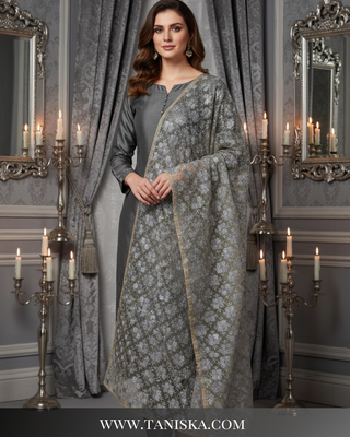 The Jashn-e-Bagh | Hand-Embroidered Dholi Phulkari Dupatta