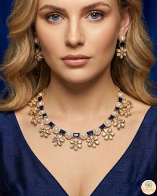 The Royal Blue Bloom Necklace Set