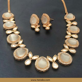 White Kundan Traditional Necklace Set - Antique Gold - Necklace Set