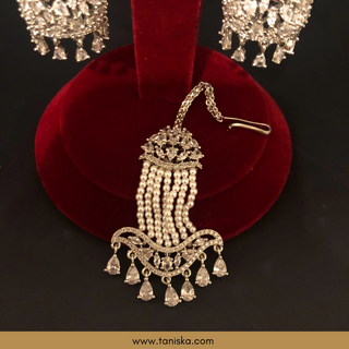 American Diamond Style Cubic Zirconia Statement Earring & Tikka Set - Silver