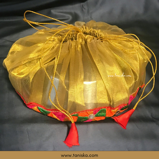 ’Aaj Din Shagna Da Chadeya’ - 1 Phulkari Multi-Purpose DORI RUMAL (Gift Bag Thaal Cover Potli Bag - Perfect for: Indian