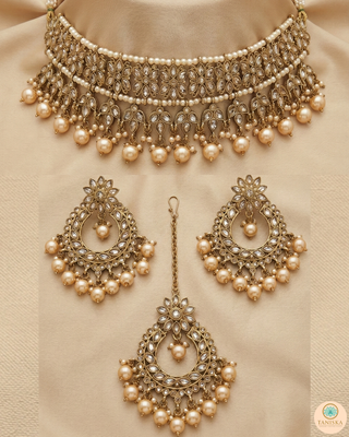 The Noor Pearl and Kundan Bridal Set