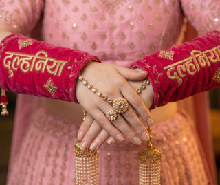 Personalised Dulhaniya Choora Covers – Elegant Wedding Hand Accessories for Brides
