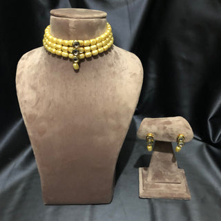 Golden Kundan Necklace Set - Necklace Set