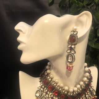 Kundan Necklace Set (Necklace Earrings) - Golden / Ruby (Limited Edition) - Necklace Set