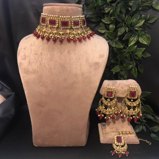 Pearly Antique Gold Necklace Set (Necklace Earrings Tikka) - Golden / Maroon - Necklace Set