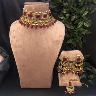 Pearly Antique Gold Necklace Set (Necklace Earrings Tikka) - Golden / Maroon - Necklace Set